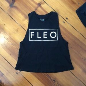 Fleo racerback tank size small